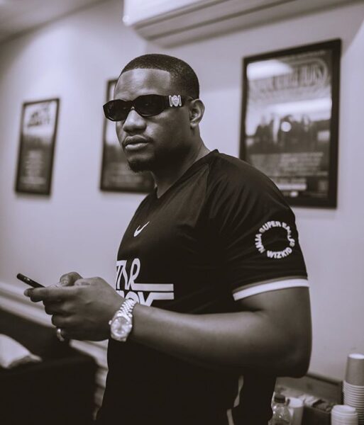 DJ Tunez features Wizkid, Adekunle Gold, Omah Lay on "Pami", fans react.