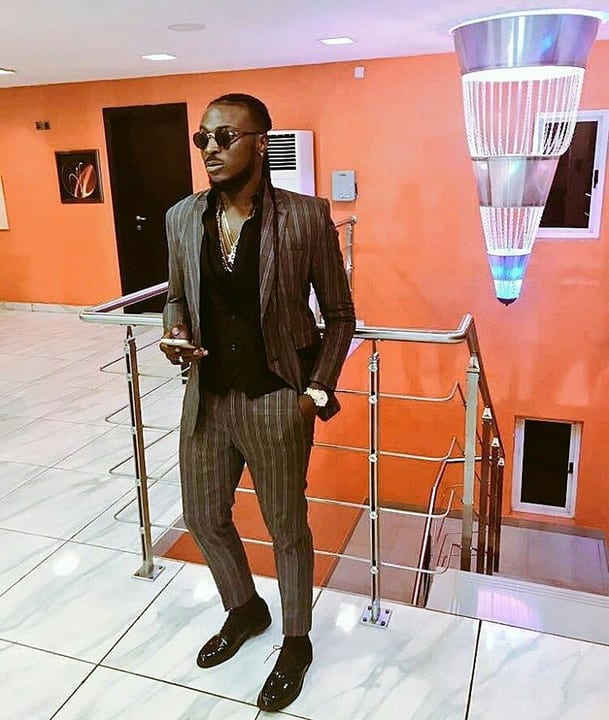 Peruzzi teases fans with visuals for new song "Ready"