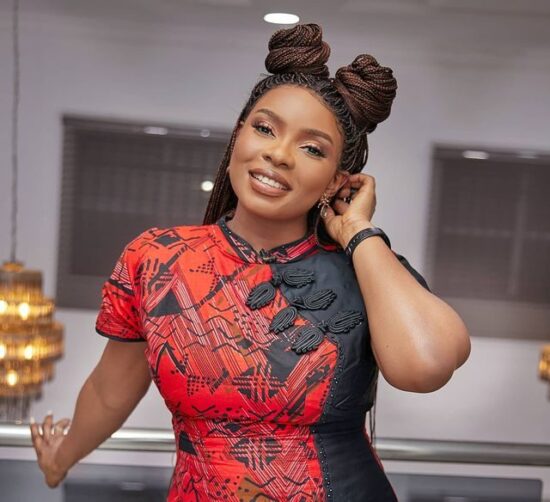Yemi Alade fires back as troll claims she is stingy