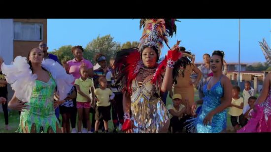 Yemi Alade blesses her fans with'Turn Up' music video.