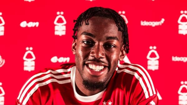Nottingham Forest complete signing of Anthony Elanga from Manchester United