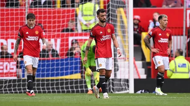 Fernandes reportedly involved in heated four-player dressing room row after Brighton loss